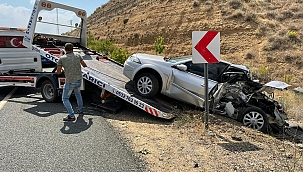 Pikap ile otomobil çarpıştı: 4 yaralı!