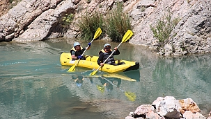 Tohma çayında rafting ve kano keyfi 