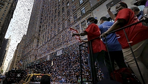 ABD'nin New York kentinden geçit töreni