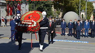 30 Ağustos Zafer Bayramı kutlanıyor 