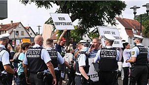 Berlin'de sağlık çalışanları grevde 