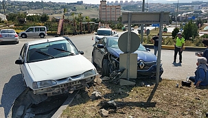 Samsun'da kavşakta kaza: 3 yaralı 