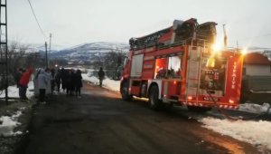 Kız öğrenci yurdunda yangın paniği