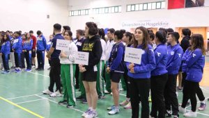 Üniversitelerarası 1.lig Badminton Müsabakaları başladı