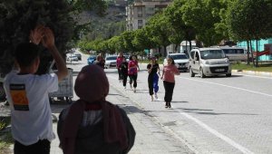 Darende'de öğrenciler madalya için ter döktü