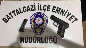 Malatya'da iş yeri kurşunlama ve hırsızlığa 12 tutuklama