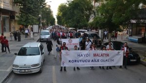 Malatya'da koruyucu aileler günlerini kutladı