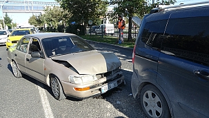 Malatya'da trafiği kilitleyen zincirleme kaza 