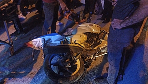 Hafif ticari araç ile motosiklet çarpıştı: 1 yaralı 