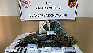 3 kilo 700 gram kubar esrar ele geçirildi 