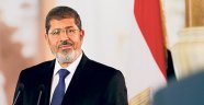 Mursi karşıtı 22 milyon imza